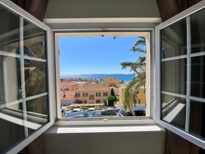 Appartement Central Climatisé au Lavandou - Proche Plage - FR-1-816-6